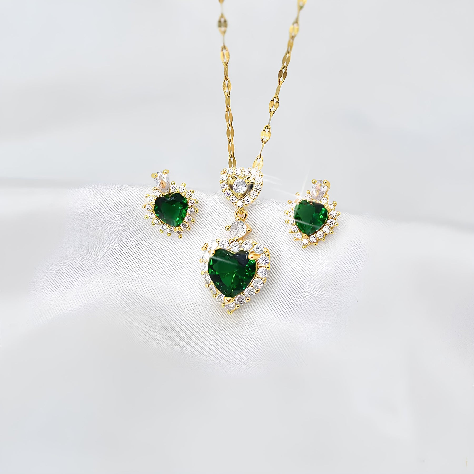 Conjunto Majestade Esmeralda Colar e Brincos
