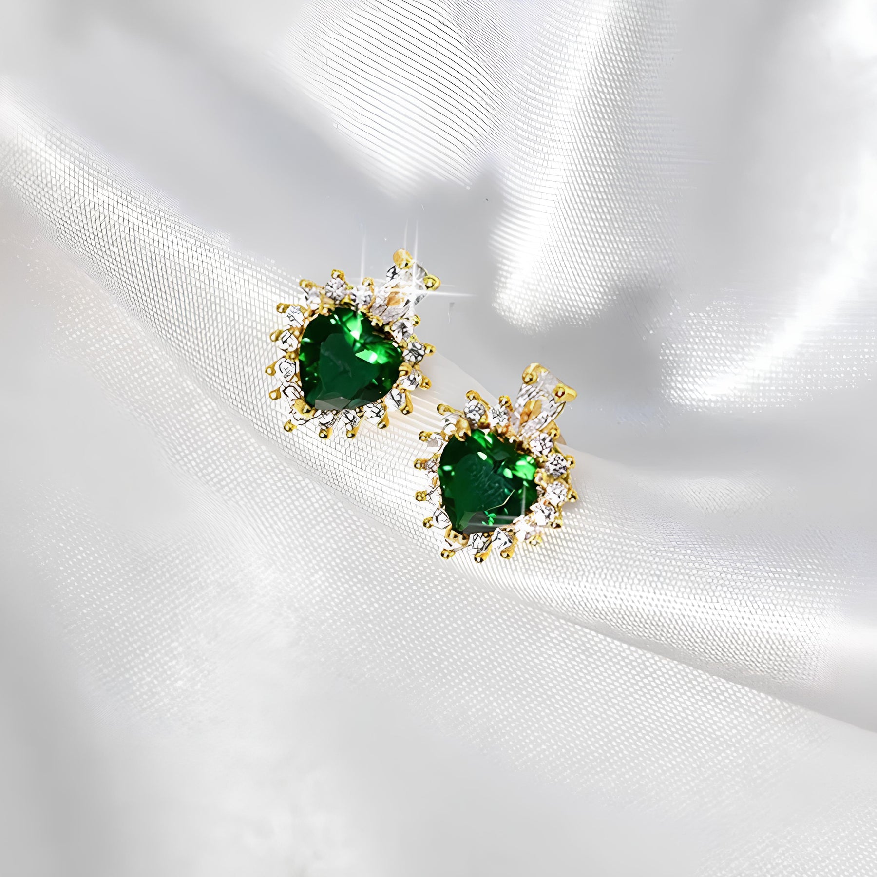 Conjunto Majestade Esmeralda Colar e Brincos